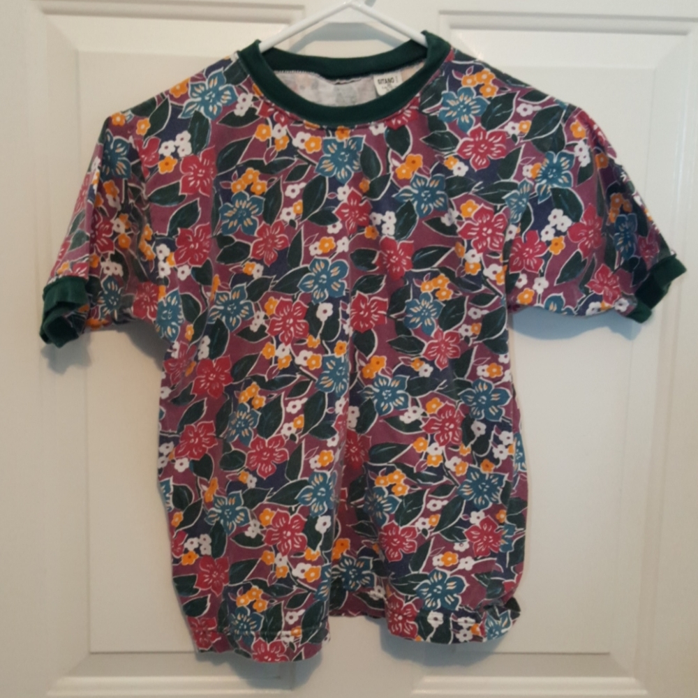 Girls T-shirt Gitano XL 14/16 Multi- Floral purple, blue -‎ Preloved